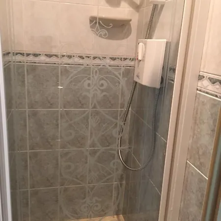 The Glen Farmhouse Bed & Breakfast Glenflesk