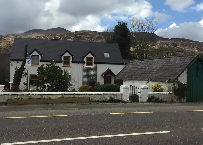 ベッド・アンド・ブレックファスト The Glen 4*